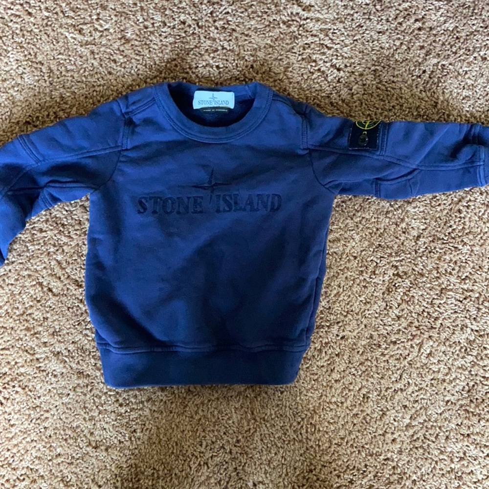 Kids clothing